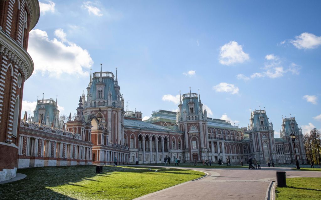 US Embassy warns of credible 'mass casualty' threat at popular Moscow tourist attraction — Southampton Arts news